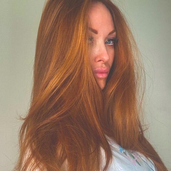 Meet your Posher, Keli - Picture 1 of 1